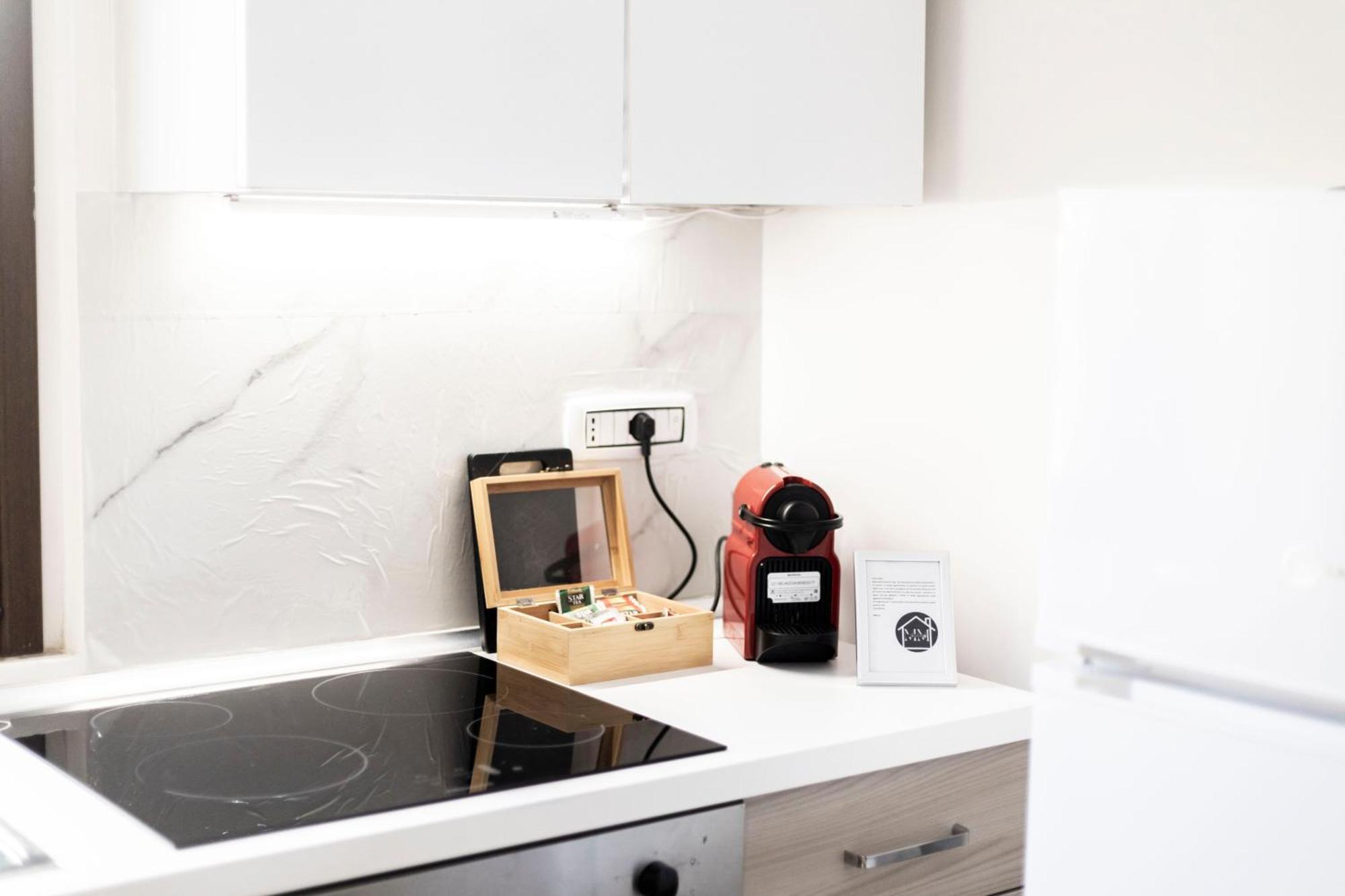 Sassari-Centro Elegante Appartamento Con Wifi E Netflix ภายนอก รูปภาพ