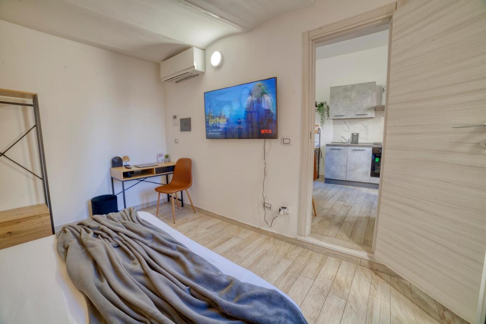 Sassari-Centro Elegante Appartamento Con Wifi E Netflix ภายนอก รูปภาพ
